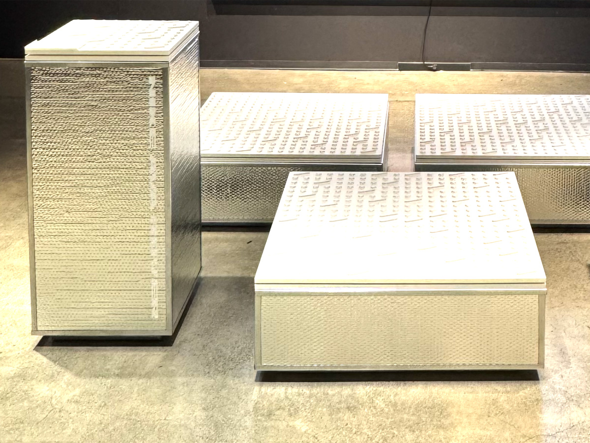 A v-bit routing starboard HDPE