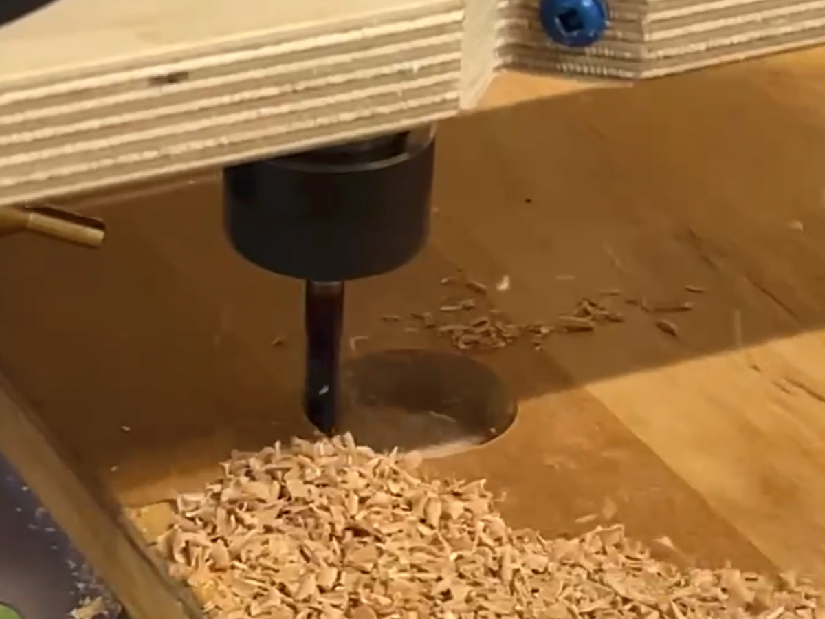 A cnc router milling a pocket hole using a 1/4 inch end mill